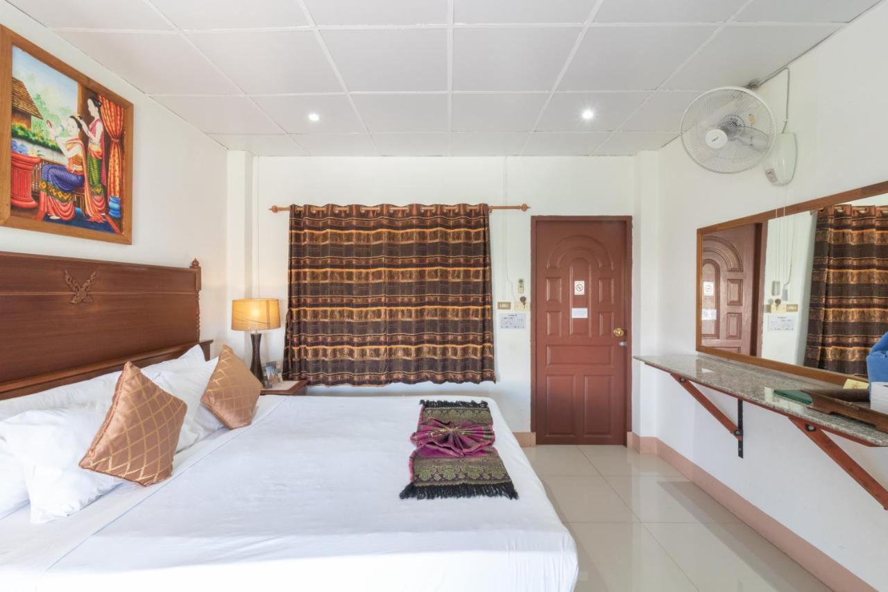 Rendezvous Oldtown Chiangmai Guest house 3*